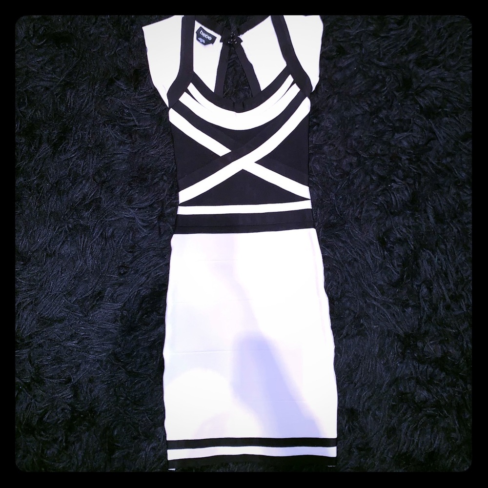 Extra small black and white Bebe bandage dress